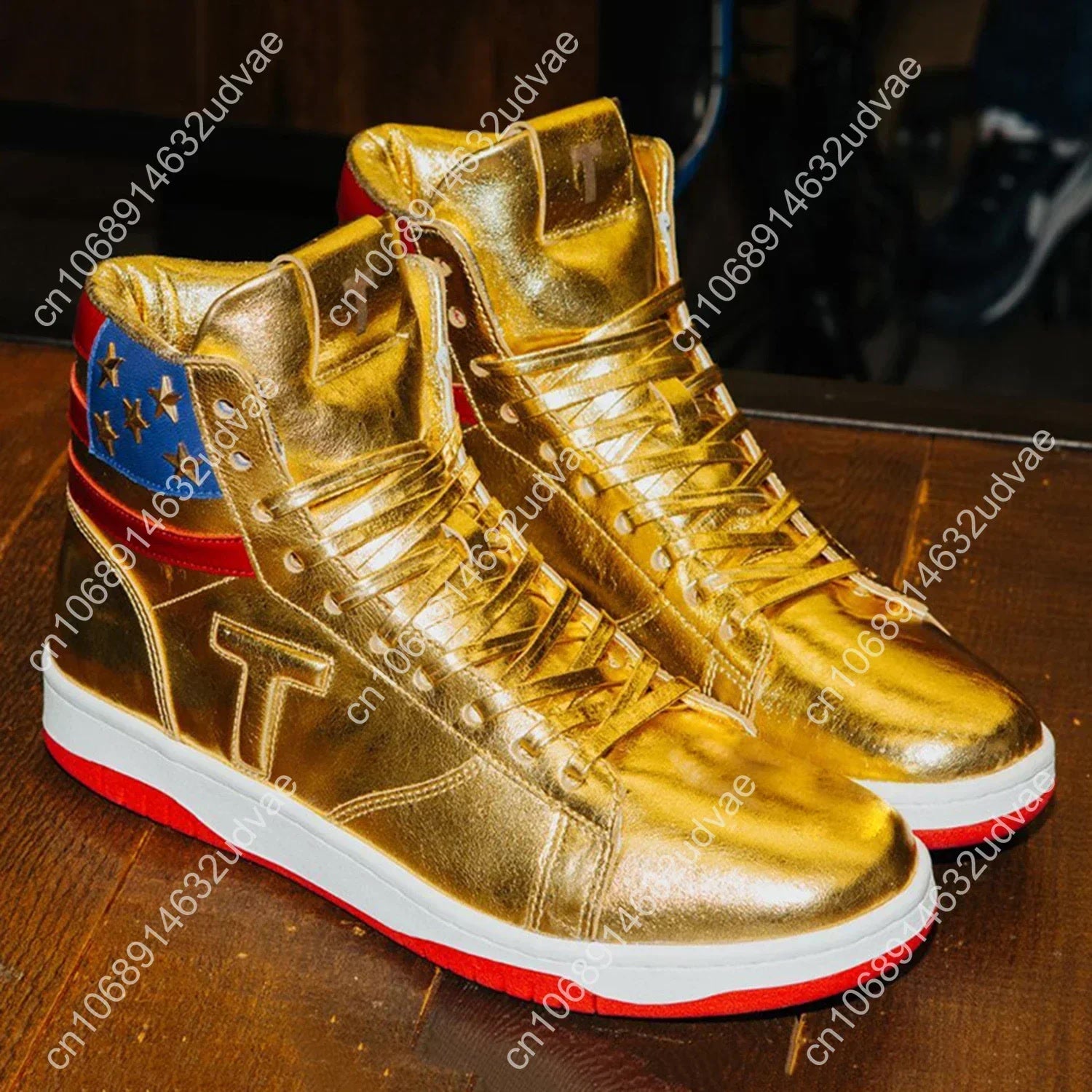 Trump NEVER SURRENDER Gold Shoes Top Quality Big Size 47 48 Mens 2024 MAGA Golden Casual Streetwear Running Silvery Sneakers